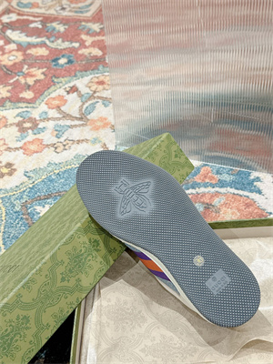 Gucci Sneakers Women/Men 39015