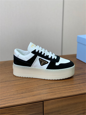 Prada Sneakers Women 39021