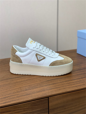 Prada Sneakers Women 39022