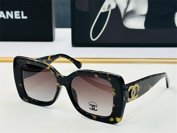 Chanel Sunglasses Color options 38901