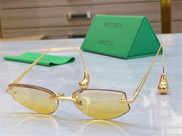 BV Sunglasses Color options 38903