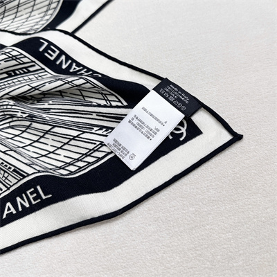 Chanel Cashmere/Silk Scarf 38927