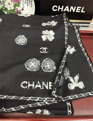 Chanel Cashmere/Silk Scarf 38932