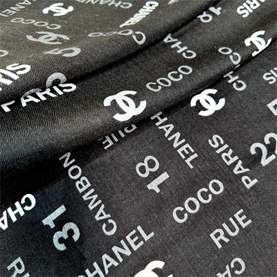 Chanel Cashmere/Silk Scarf/Shawl 38935