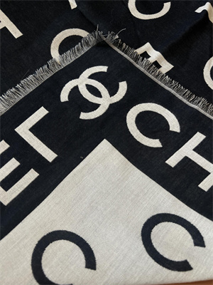 Chanel Wool/Cashmere/Silk Scarf/Shawl 38936