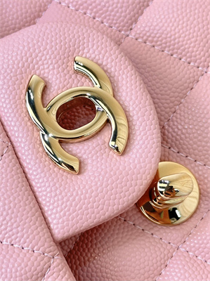 Chanel Medium Classic Flap Bag Grained Calfskin Gold Tone Metal Pink 01112 TOP