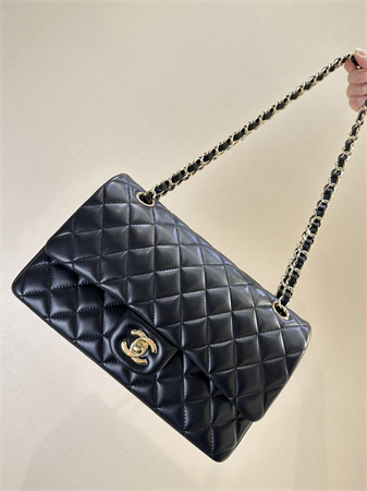 Chanel Medium Classic Flap Bag Lambskin Gold Tone Metal Black 01112 TOP