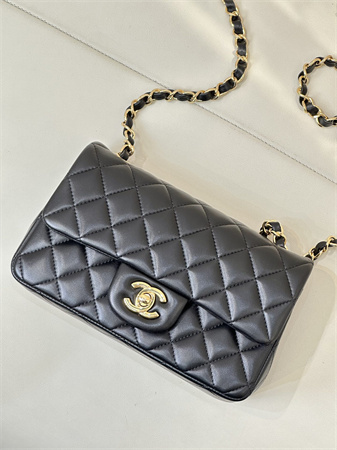 Chanel Mini Classic Flap Bag Lambskin Gold Tone Metal Black Color 01116 TOP