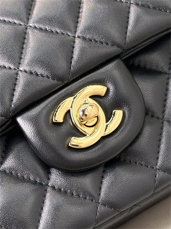 Chanel Small Classic Flap Bag Lambskin Gold Tone Metal Black 01117 TOP