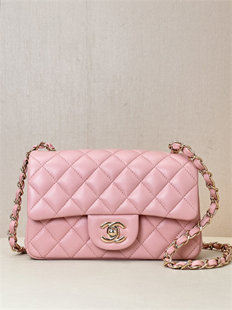 Chanel Mini Classic Flap Bag Lambskin Gold Tone Metal Sakura Pink Color 01116 TOP