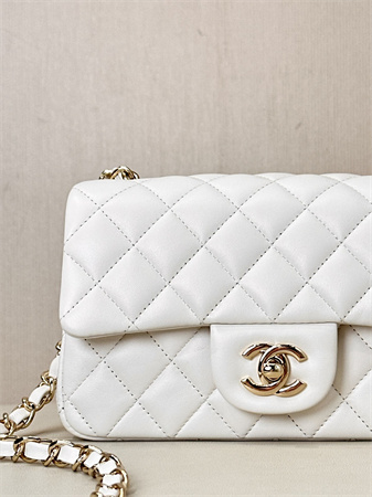 Chanel Mini Classic Flap Bag Lambskin Gold Tone Metal White Color 01116 TOP