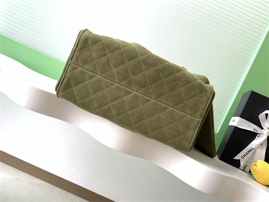 Chanel 25 Medium Handbag Suede Gold Tone Metal Green AS5311