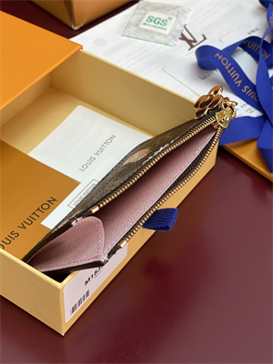 L.V Rommy Card Holder Vivienne Winter Holidays Monogram Canvas Snowy Pearl M15333