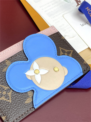L.V Card Holder Vivienne Monogram Canvas Snowy Pearl/Blue Frost M15345