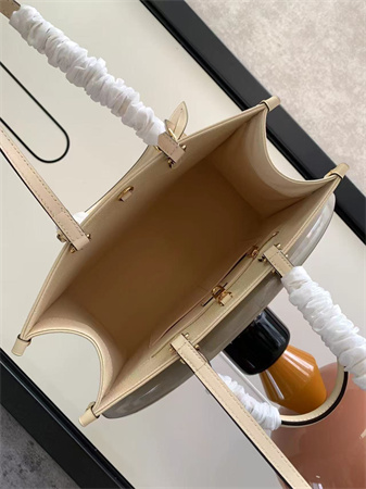 L.V ONTHEGO MM Monogram Empreinte Leather Cream color M46531