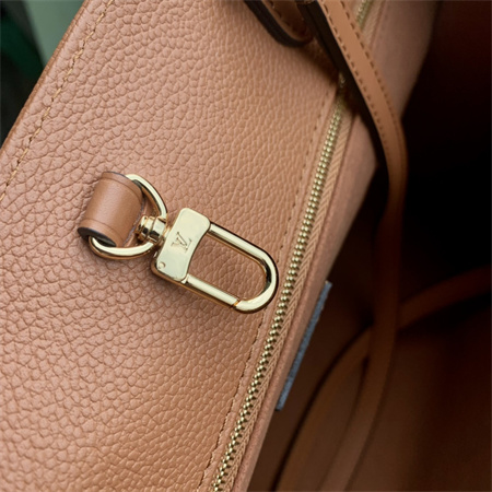 L.V ONTHEGO GM Monogram Empreinte Brown M44925