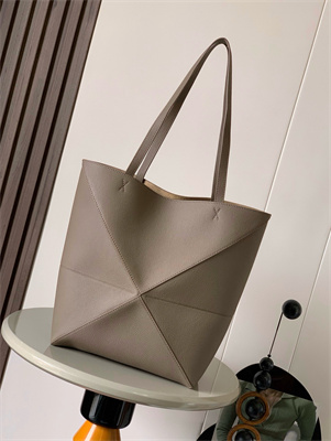 Loewe Medium Puzzle Fold Tote In Grained Calfskin