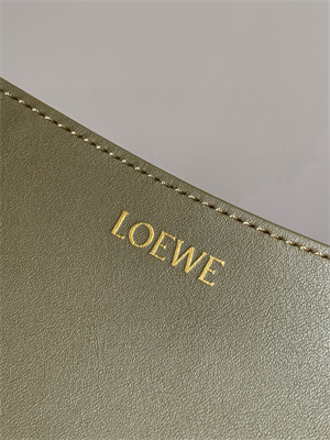 Loewe Medium Puzzle Fold Tote In Shinny Calfskin
