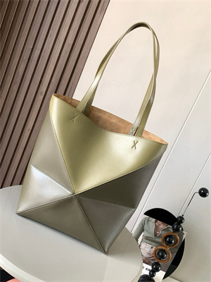 Loewe Medium Puzzle Fold Tote In Shinny Calfskin