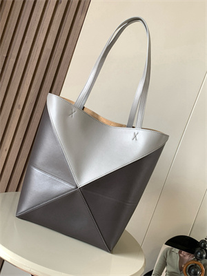 Loewe Medium Puzzle Fold Tote In Shinny Calfskin