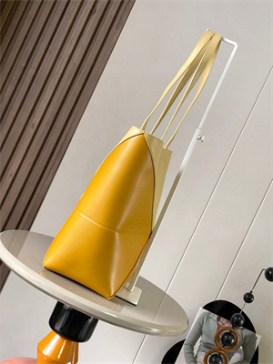 Loewe Medium Puzzle Fold Tote In Shinny Calfskin