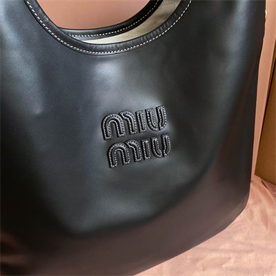 MiuMiu Ivy Leather Bag Black Color